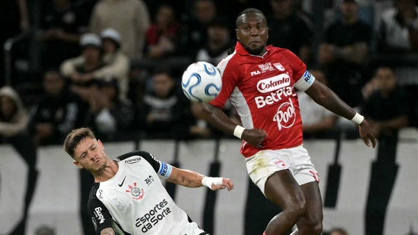 Santa Fe se acercó al gol vs. Corinthians por remate de Rodallega Santa Fe se acercó al gol vs. Corinthians por remate de Rodallega