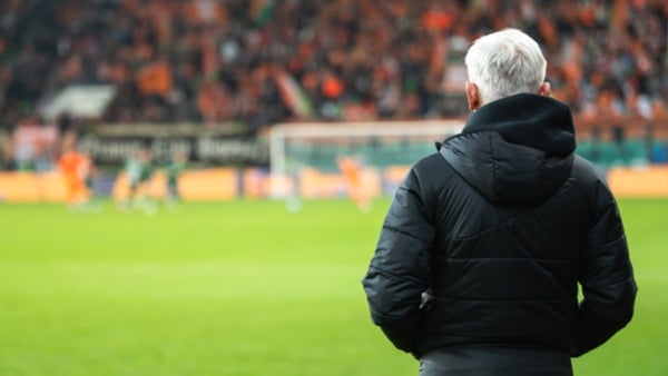 Club del FPC confirmó la salida de su DT en momento clave