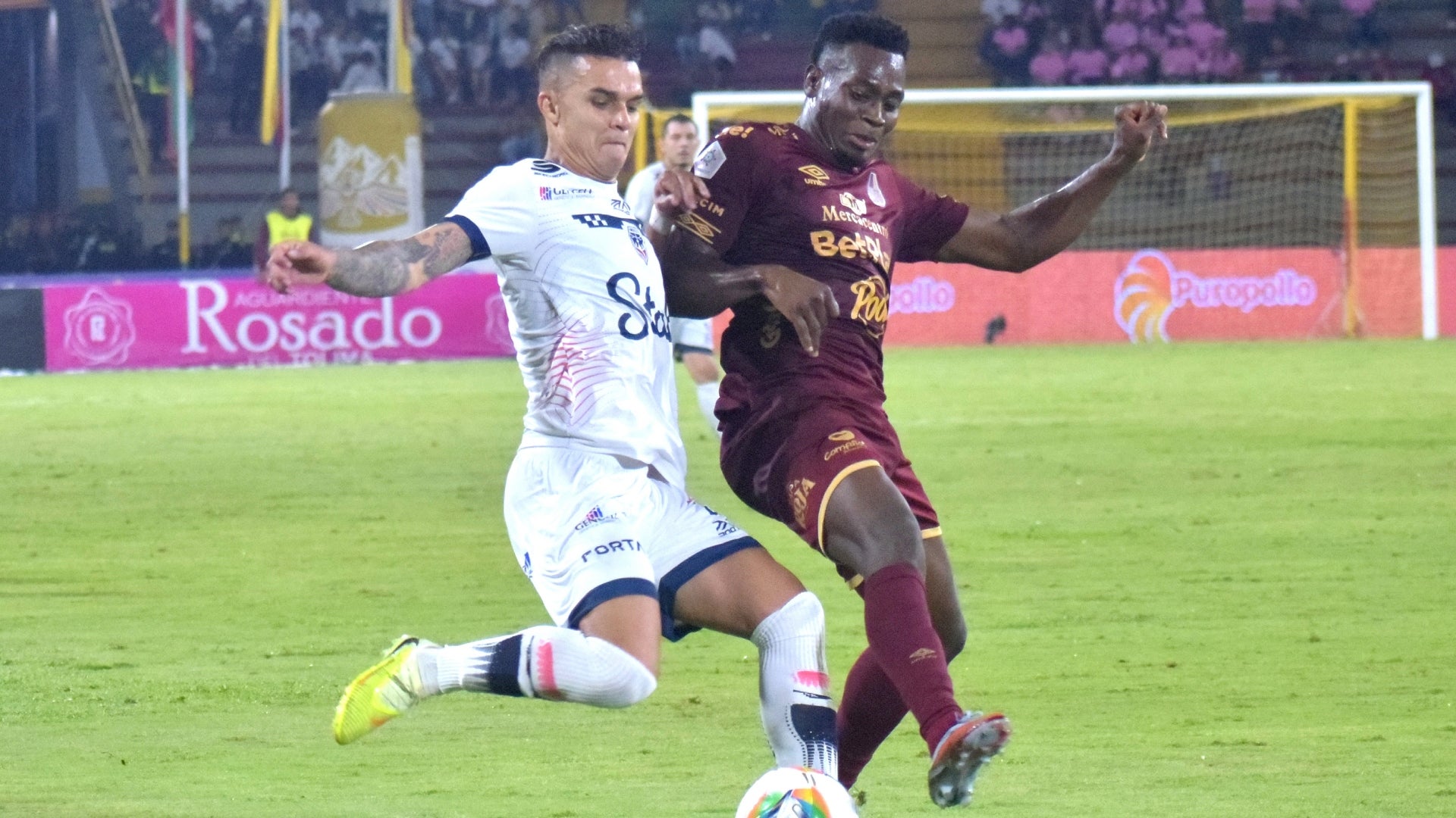 Así quedó la tabla de posiciones tras triunfos de Tolima y Fortaleza - VizzorImage