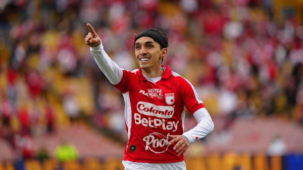 Santa Fe goleó a Cúcuta y se mete en la pelea entre los ocho