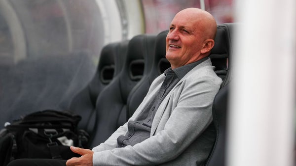 Pablo Repetto aclara si deja Santa Fe ante el interés de Emelec