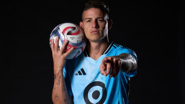 Carlos Antonio Vélez salió en defensa de James Rodríguez en la MLS
