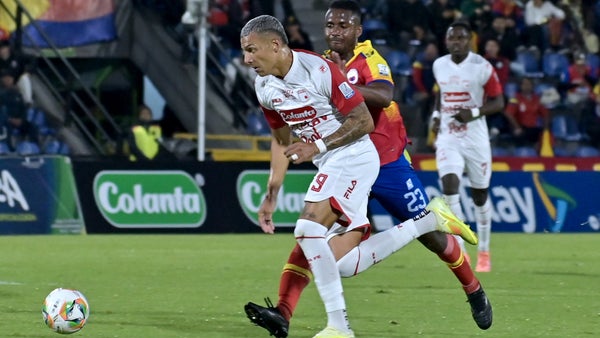 Santa Fe venció a Pasto, dio el batazo y quedó cerca de la clasificación