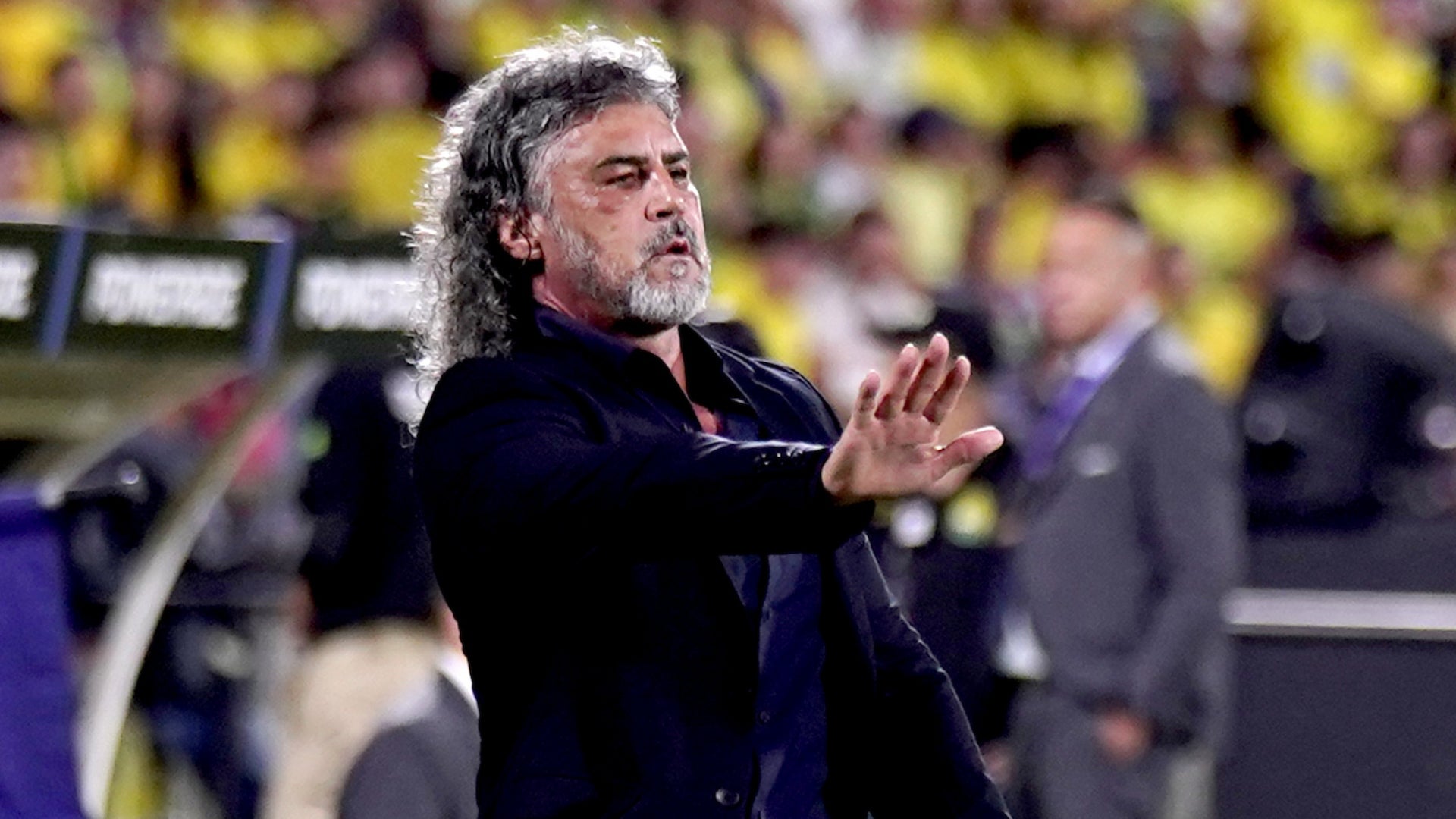 Cuerpo técnico de Leonel Álvarez demandaría a Atlético Bucaramanga - VizzorImage