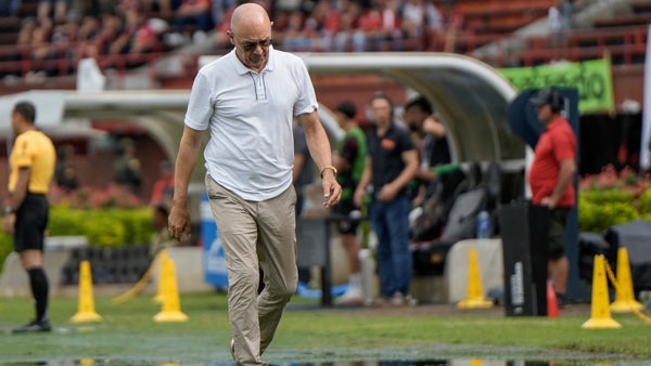 Alfredo Arias protagonizó cruce con periodista tras empate de Junior