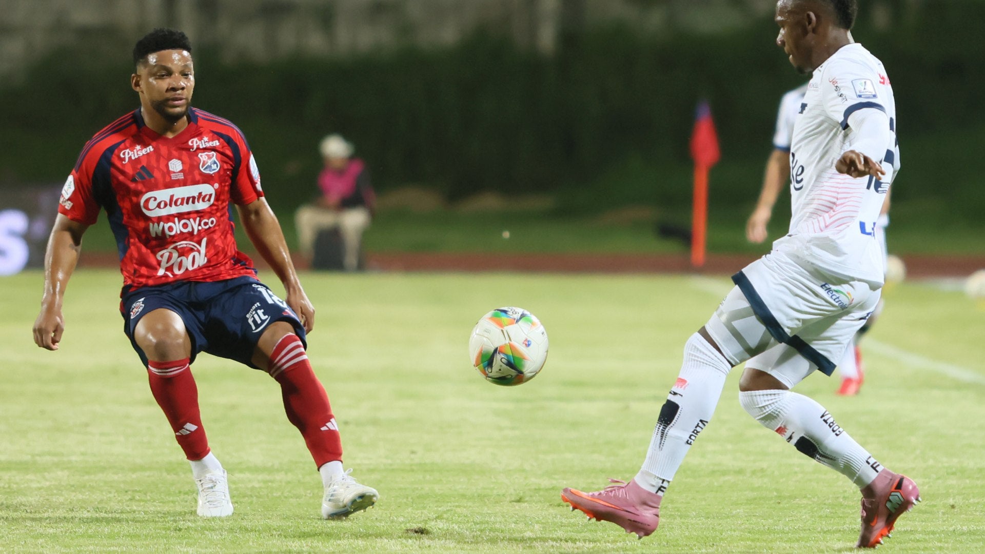 Medellín consiguió una importante victoria ante Fortaleza