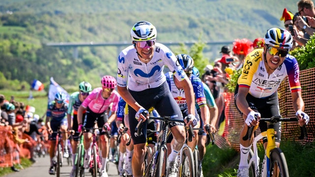 Egan Bernal en el top 5 de la Lieja-Bastoña-Lieja