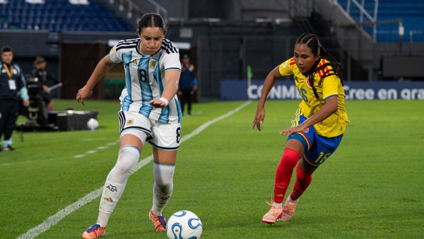 Colombia sumó un empate ante Argentina en su debut del Sudamericano