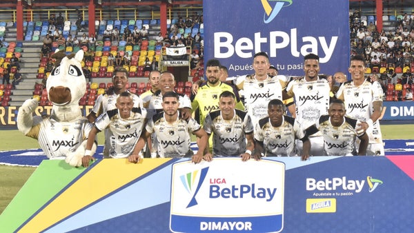 El palo negó el gol para Llaneros ante Alianza