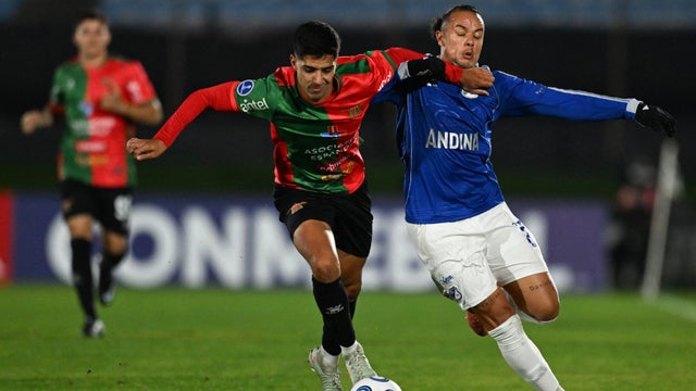 Millonarios no pateó penal vs. Boston River por llamado del VAR - AFP