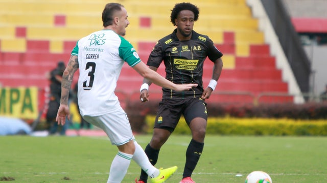 Bucaramanga metió presión a Cali_ así quedó el grupo de Copa BetPlay - VizzorImage