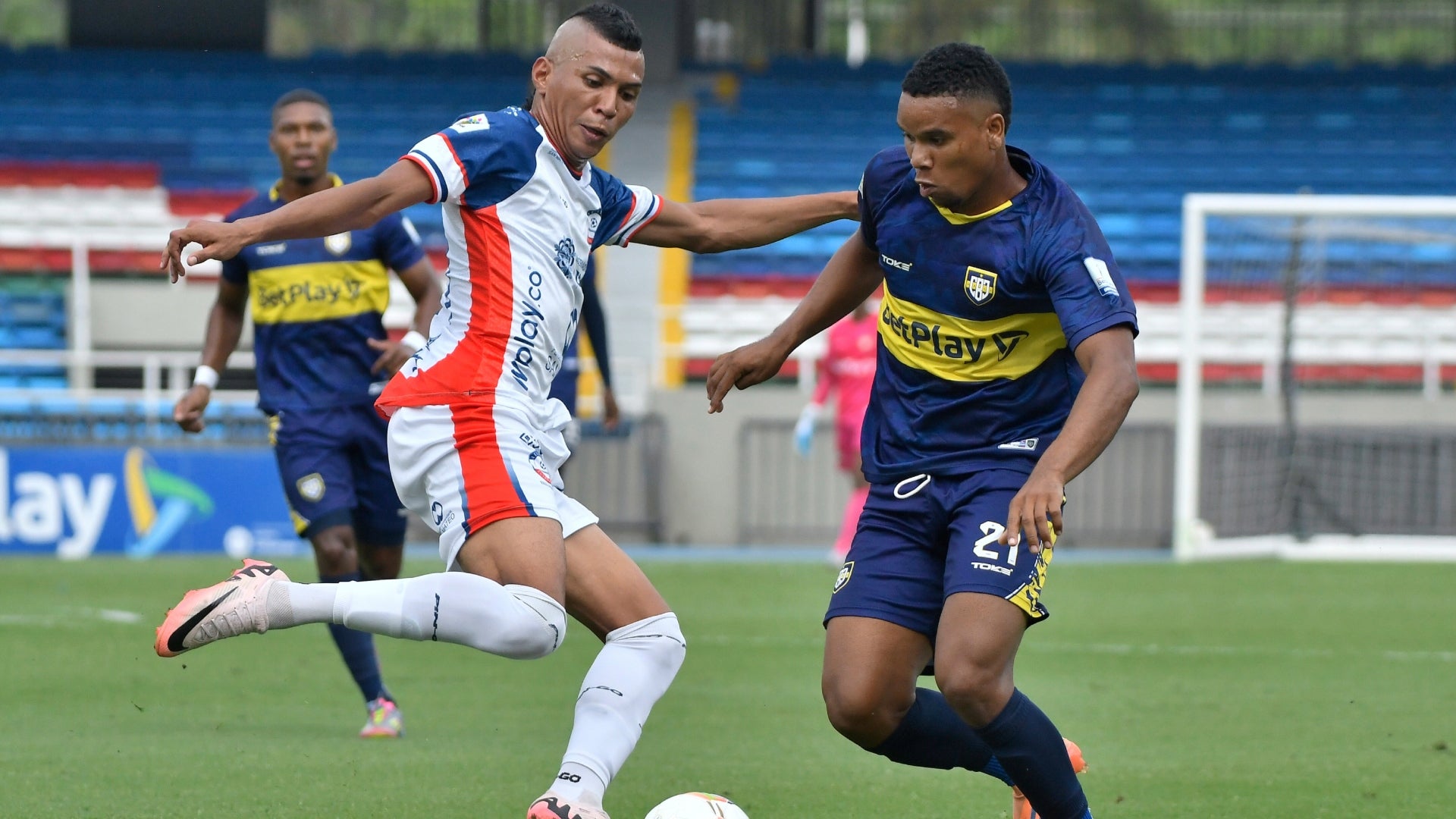 Alianza Valledupar protestó por aparente penal vs. Boca Juniors - VizzorImage