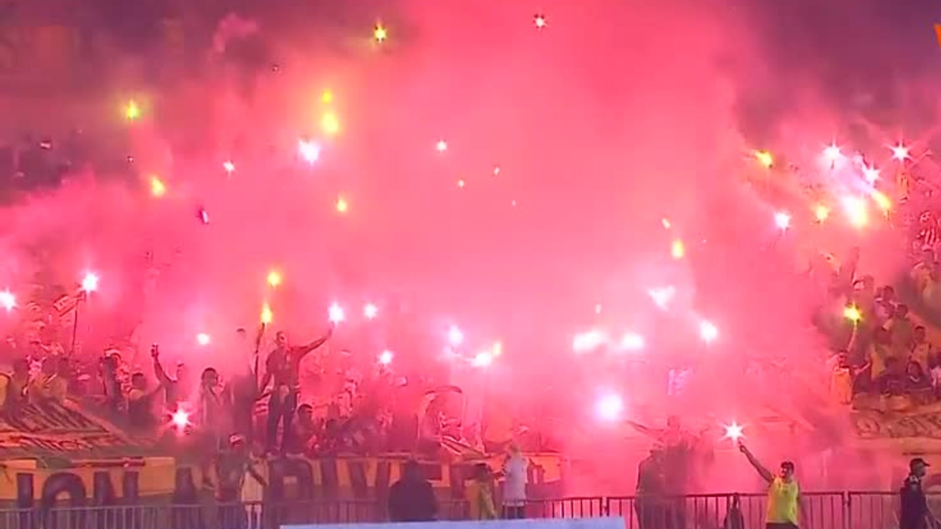 Monumental recibimiento para el Real Cartagena vs. Unión Magdalena - Win Sports