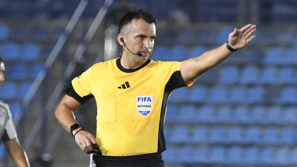 Carlos Betancur anuló penal de Nacional tras revisión del VAR