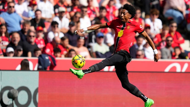 Johan Mojica salió lesionado con Mallorca