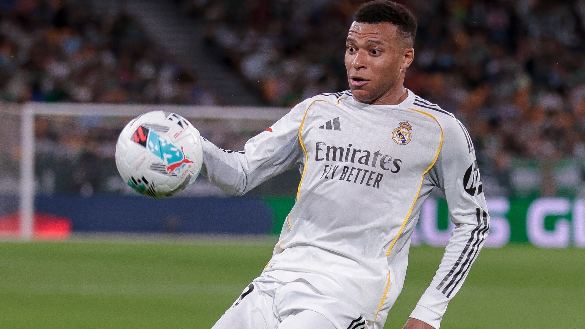 Mbappé enciende la polémica en medio del clásico