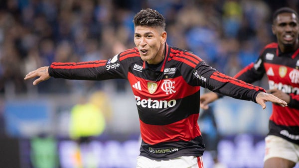 Jorge Carrascal marcó el gol de la victoria de Flamengo sobre Gremio Jorge Carrascal marcó el gol de la victoria de Flamengo sobre Gremio