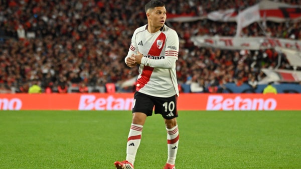 Juanfer Quintero salvó a River Plate y fue el héroe de la clasificación Juanfer Quintero salvó a River Plate y fue el héroe de la clasificación