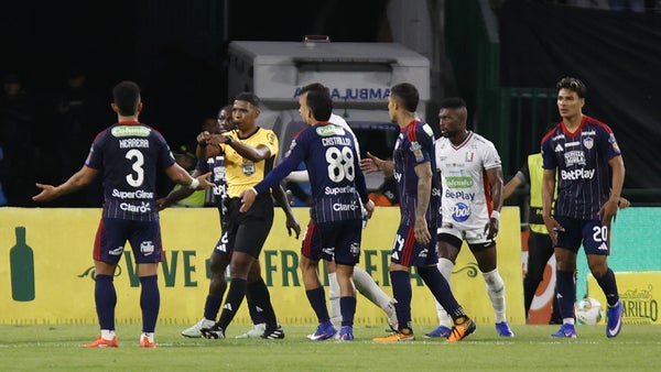 Junior pierde a un jugador para definir la serie ante Once Caldas Junior pierde a un jugador para definir la serie ante Once Caldas