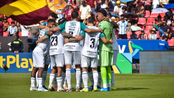 El palo negó el gol de Cali ante Bucaramanga