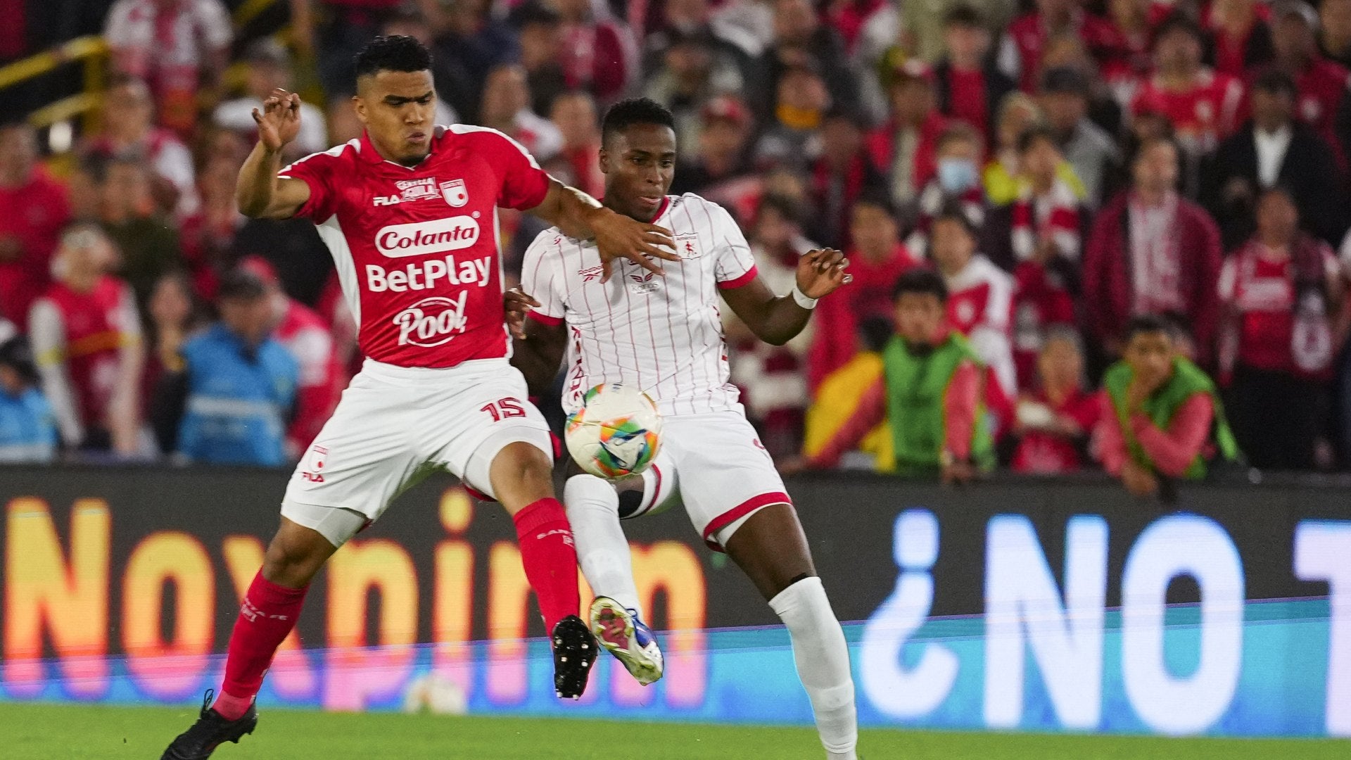 América casi anota ante Santa Fe