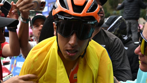 Egan Bernal sufrió temor por su vida durante el Giro de Italia Egan Bernal sufrió temor por su vida durante el Giro de Italia