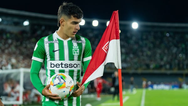 Rengifo lidera nómina de jugadores del FPC en pre-lista de Colombia