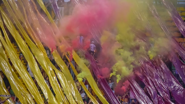 Tolima recibió banderazo antes de enfrentar a Nacional Tolima recibió banderazo antes de enfrentar a Nacional
