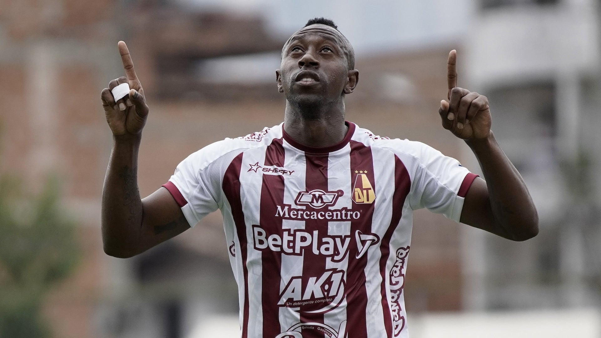 Juan Fernando Caicedo causa revuelo antes del Tolima vs. Nacional - VizzorImage