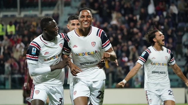 Con gol de Yerry Mina, Cagliari se salvó del descenso en Serie A - AFP