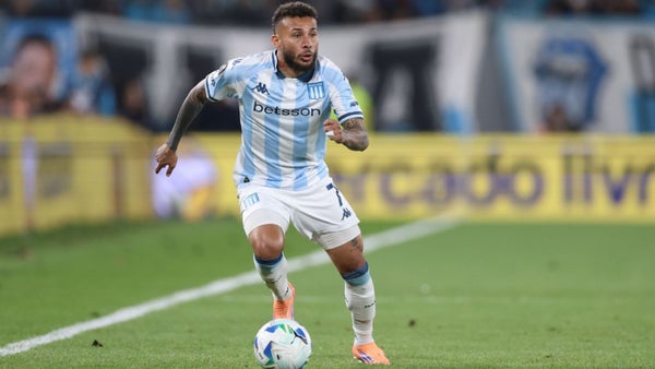 Racing tendría decisión final sobre futuro de Duván Vergara