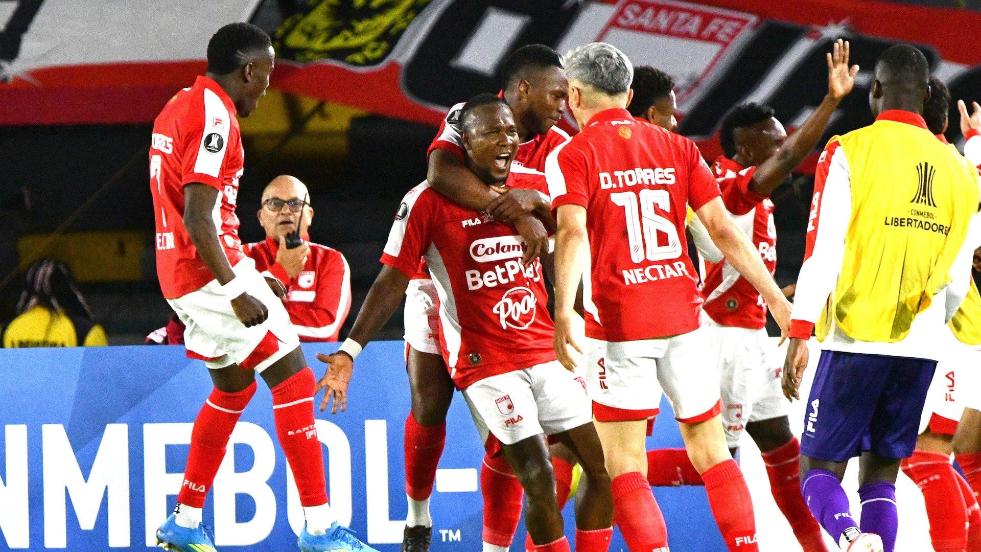 Así va Santa Fe en su grupo de Libertadores_ se aferra al milagro - VizzorImage
