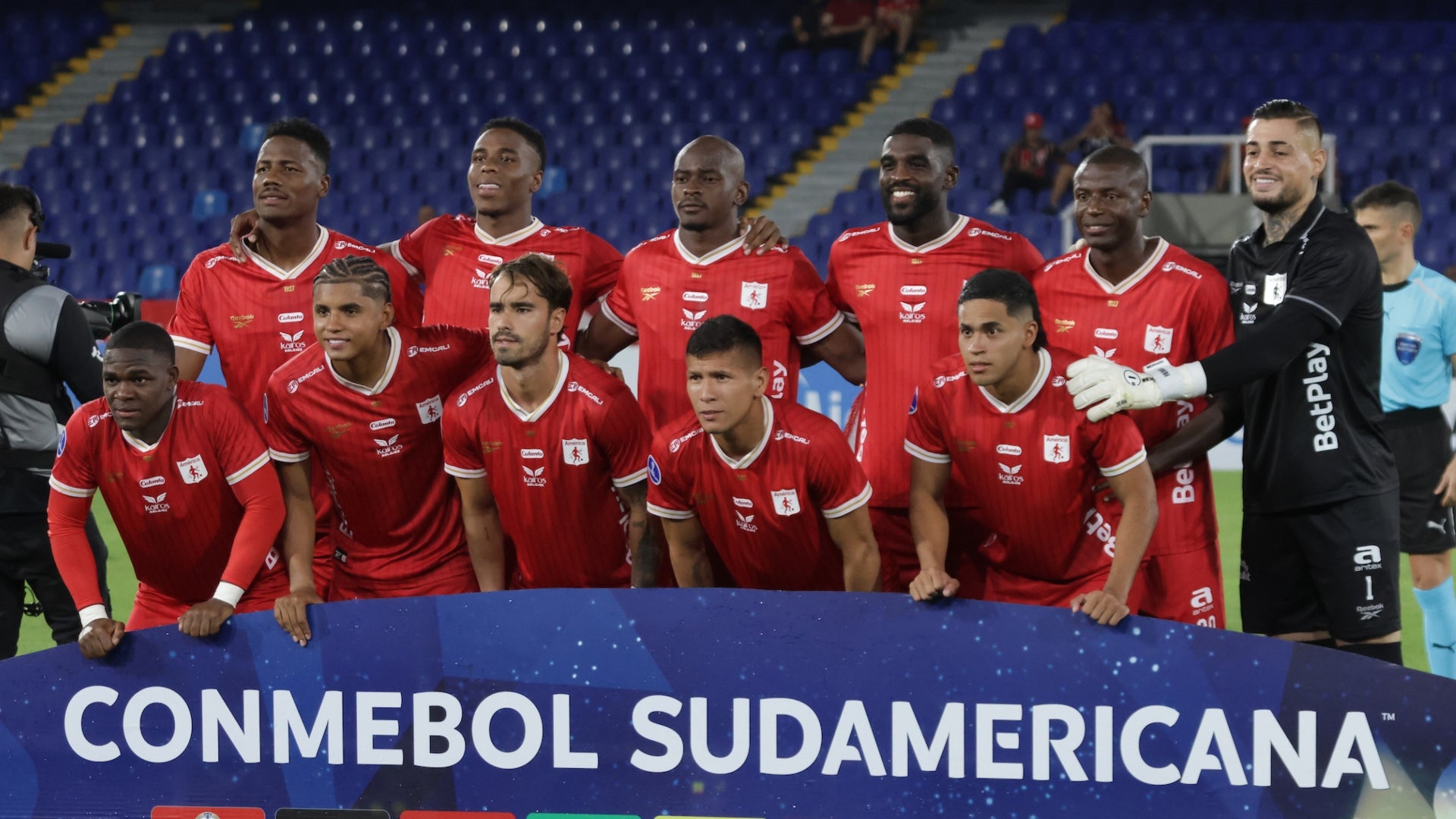 América tendría 2 novedades para recibir a Macará por Sudamericana - VizzorImage
