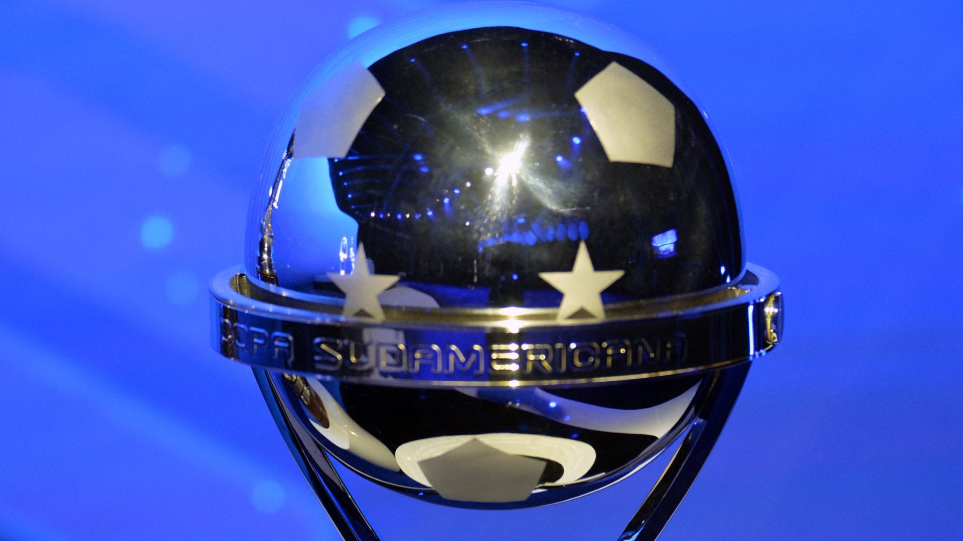 Campeón de Sudamericana visitó a Santa Fe