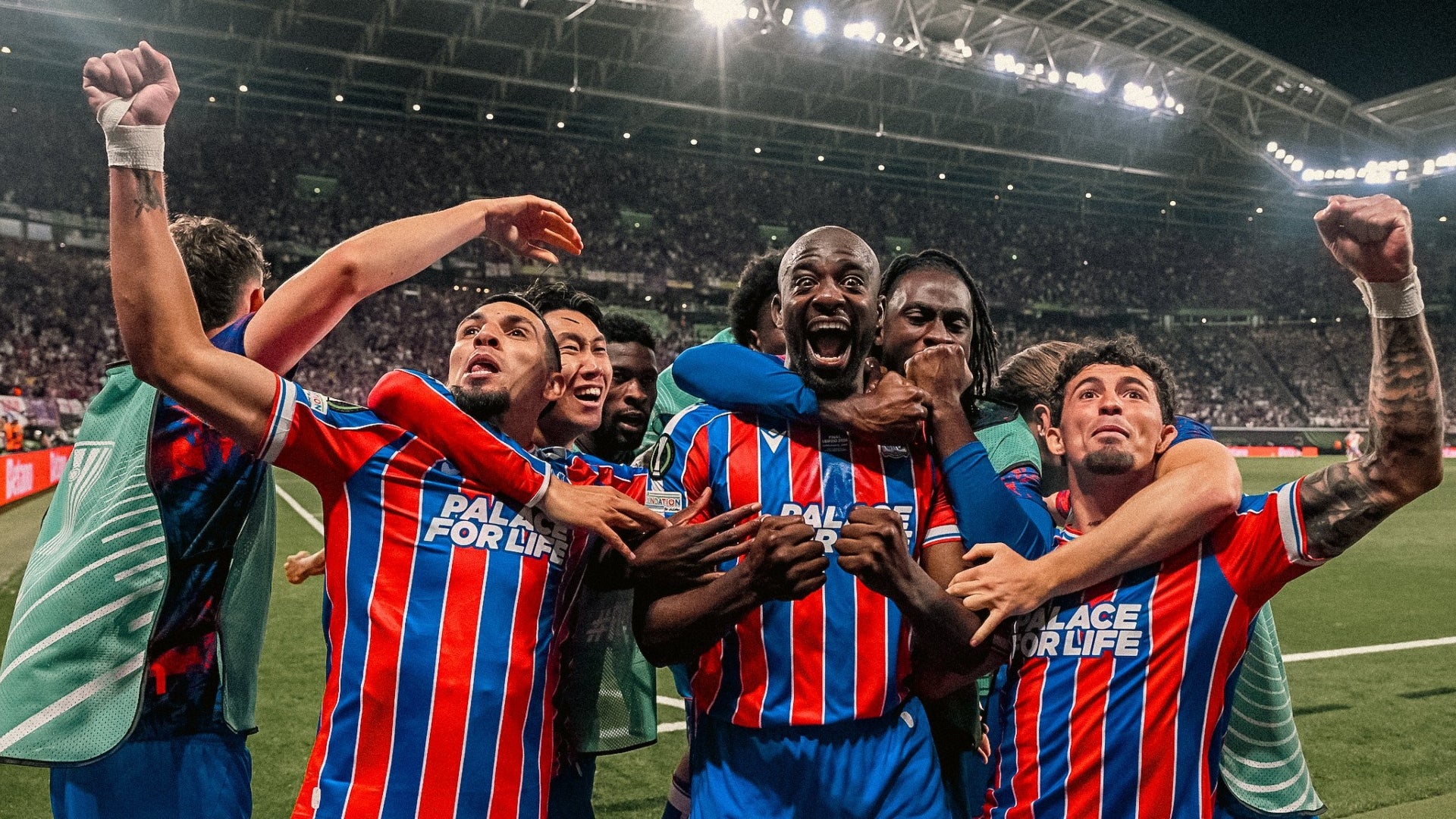 Crystal Palace, campeón de Conference League con Daniel Muñoz y Jefferson Lerma - @CPFC