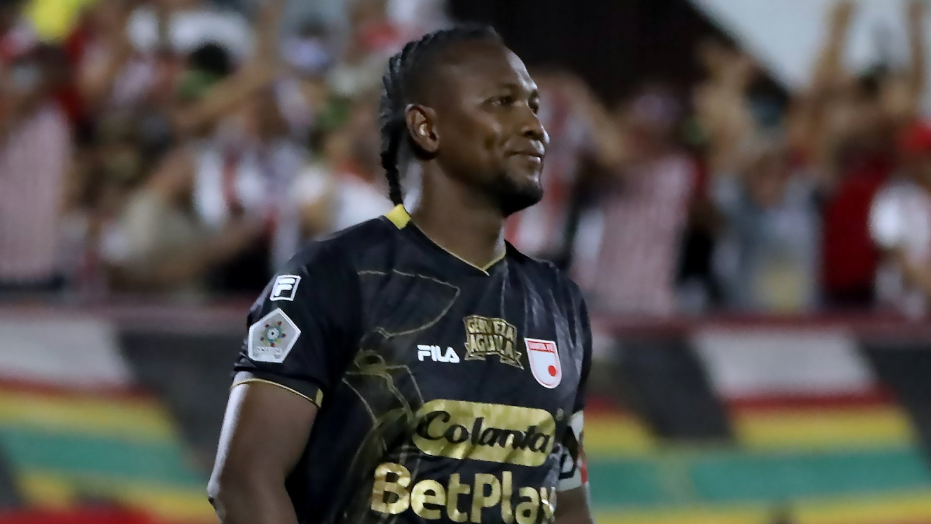Santa Fe está siendo eliminado de Libertadores por polémico penal en Brasil - VizzorImage
