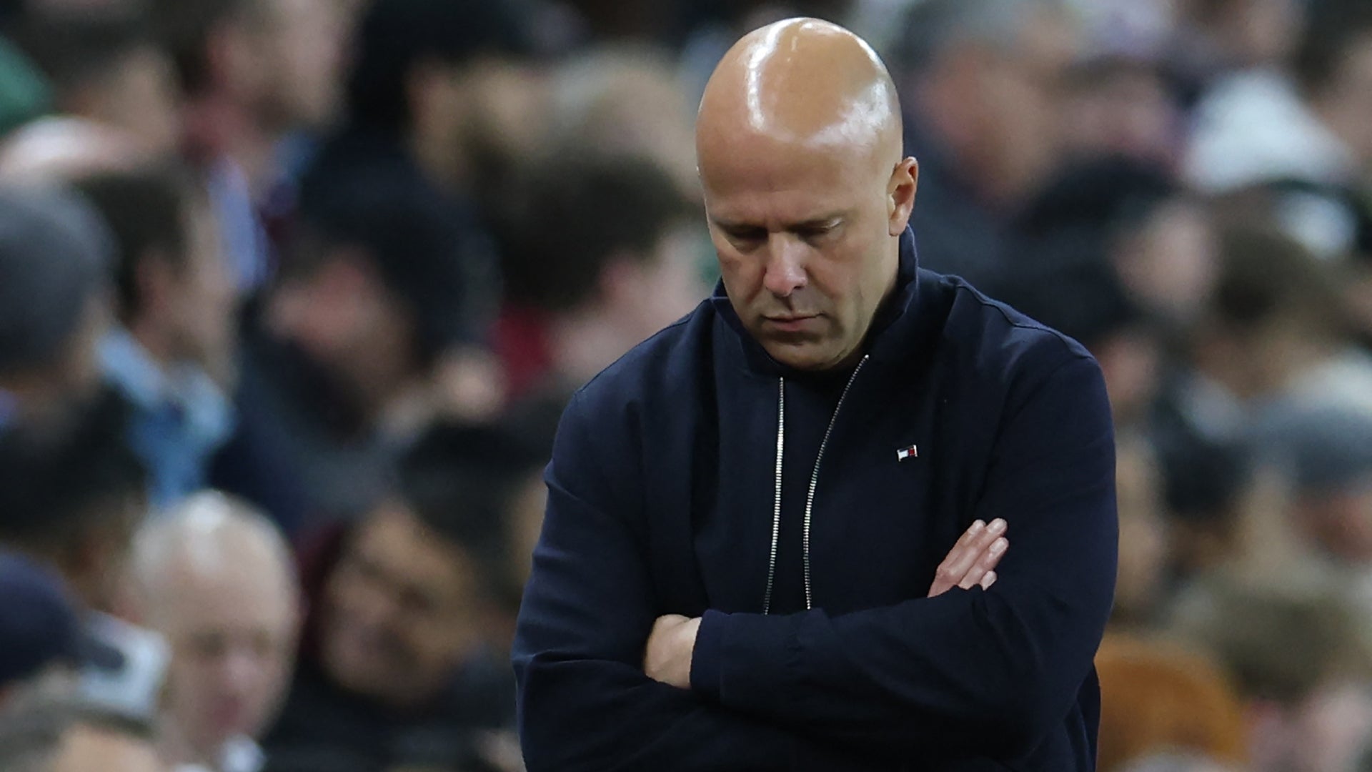 Arne Slot deja de ser entrenador de Liverpool