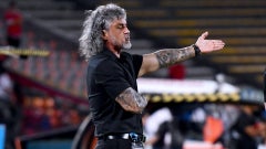 Equipo del FPC tendría en la mira a Leonel Álvarez