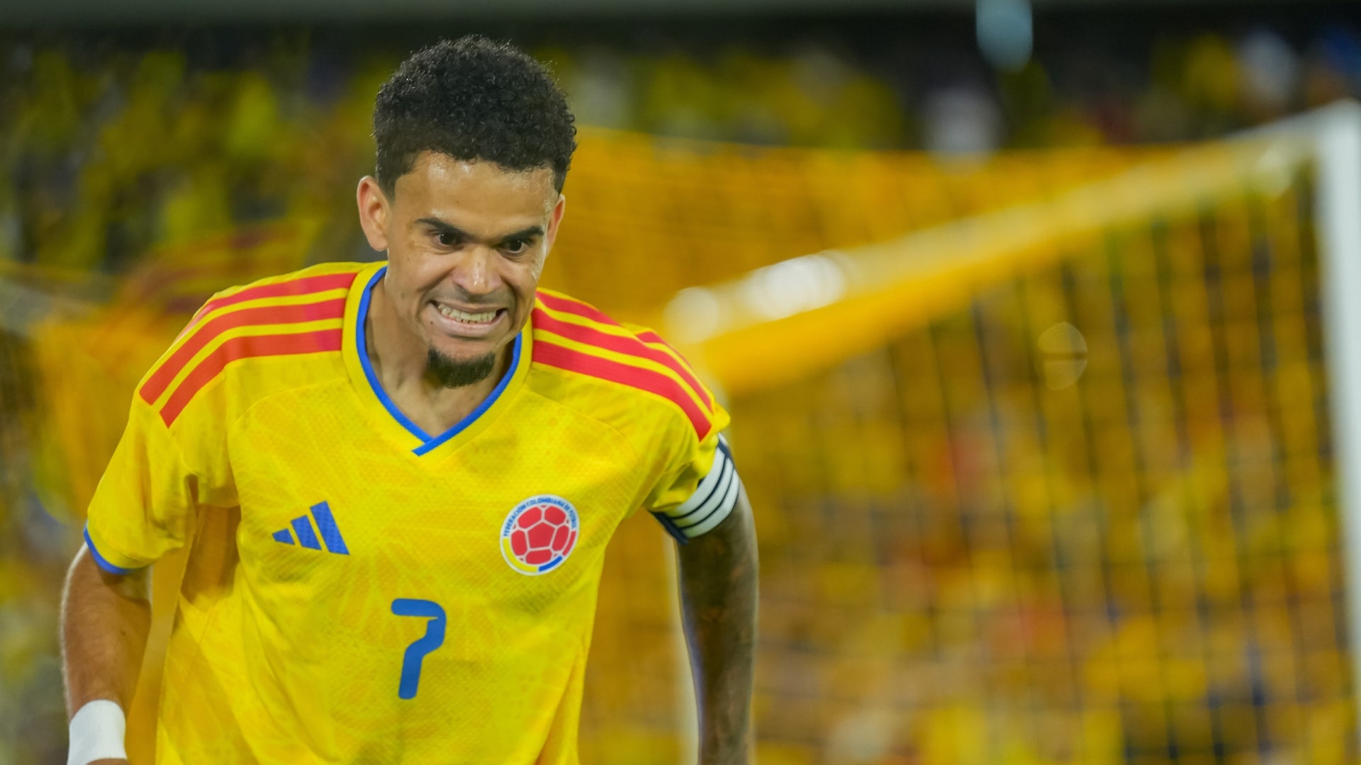 Luis Díaz lanzó advertencia para la Copa Mundial de la FIFA™ - VizzorImage