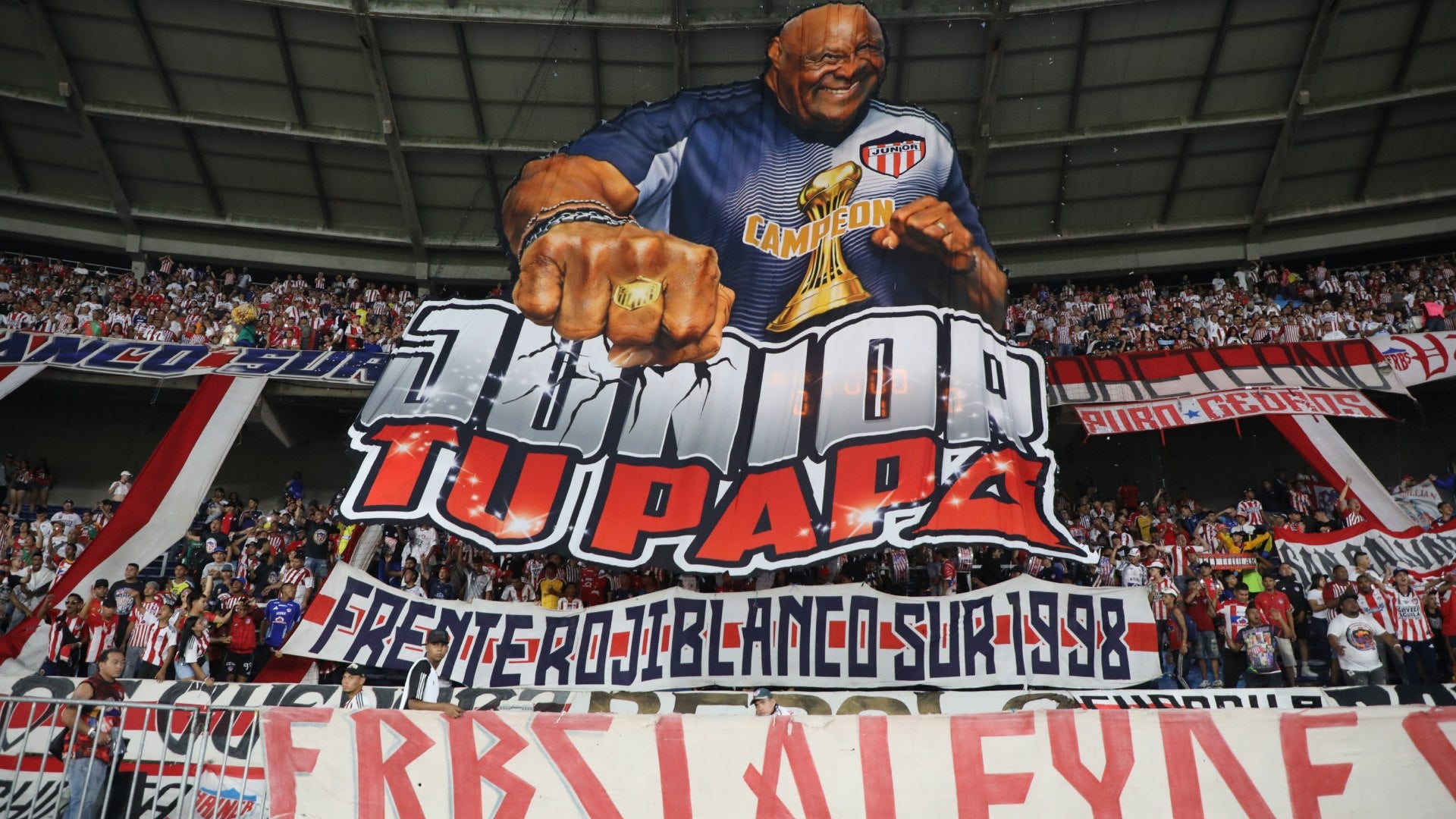 El gran recibimiento de Junior