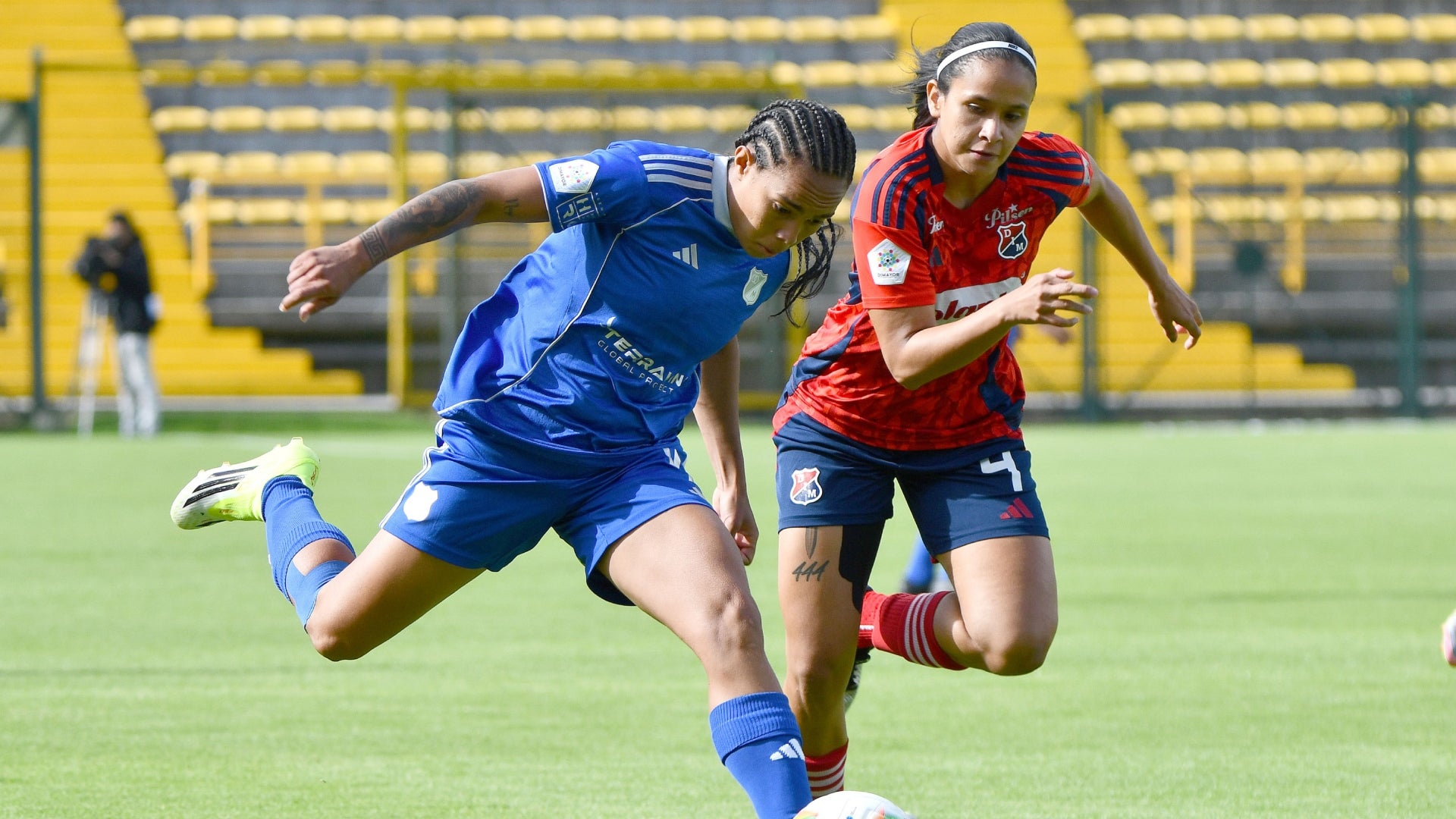 Millonarios sacudió la tabla de posiciones de la Liga Femenina - VizzorImage