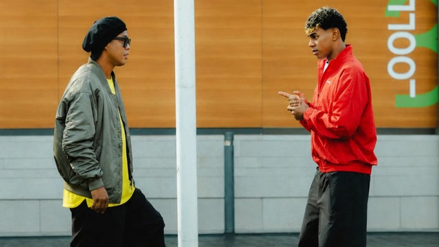 Ronaldinho le dio magistral clase a Lamine Yamal en reto viral - @ronaldinho