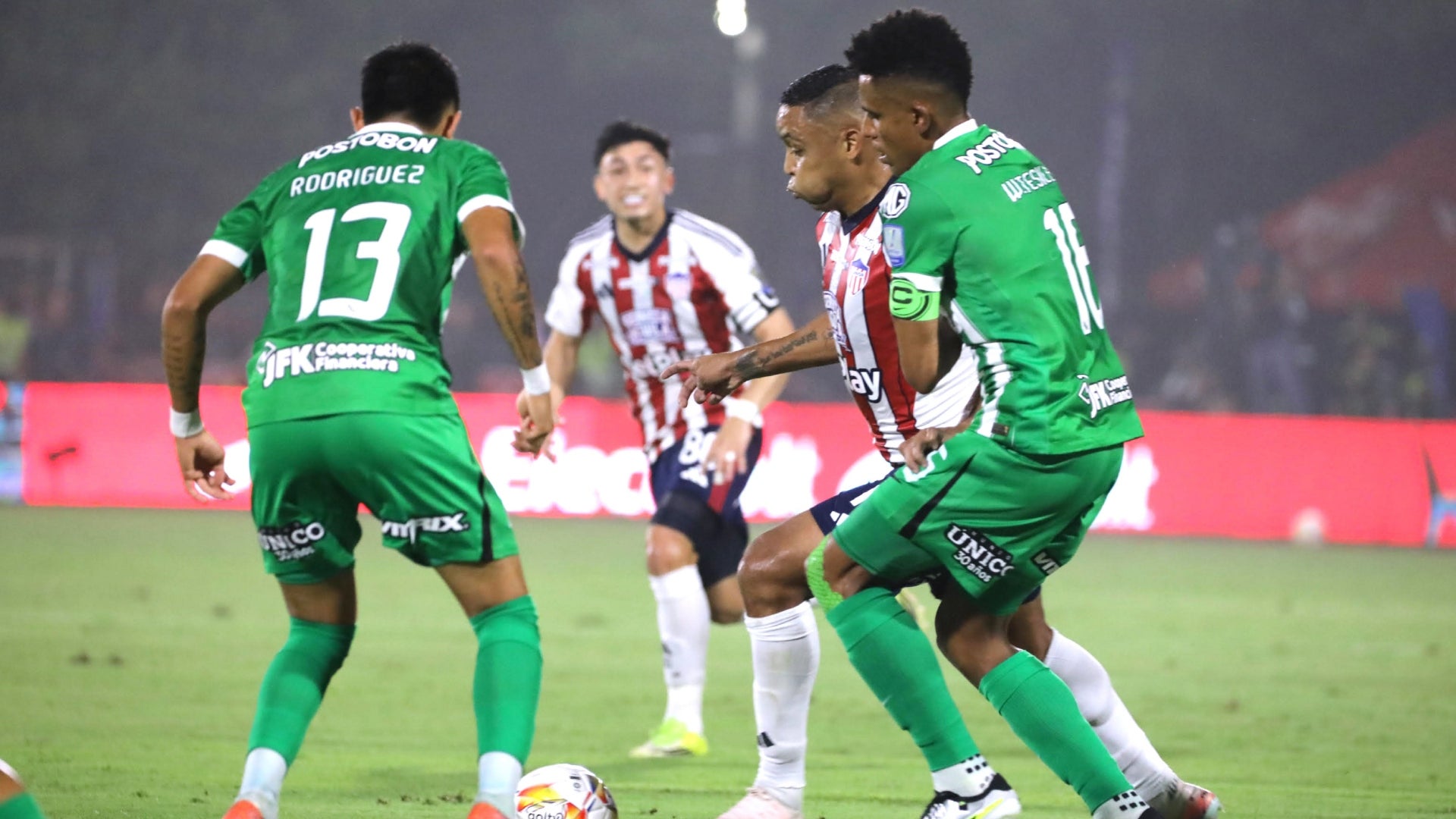 Atlético Nacional sufrió inesperada baja para recibir a Junior - VizzorImage