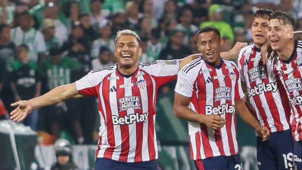 Teófilo Gutiérrez sembró dudas sobre su continuidad en Junior Teófilo Gutiérrez sembró dudas sobre su continuidad en Junior