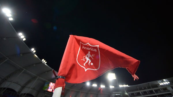 América de Cali está de luto tras el fallecimiento de una hincha América de Cali está de luto tras el fallecimiento de una hincha