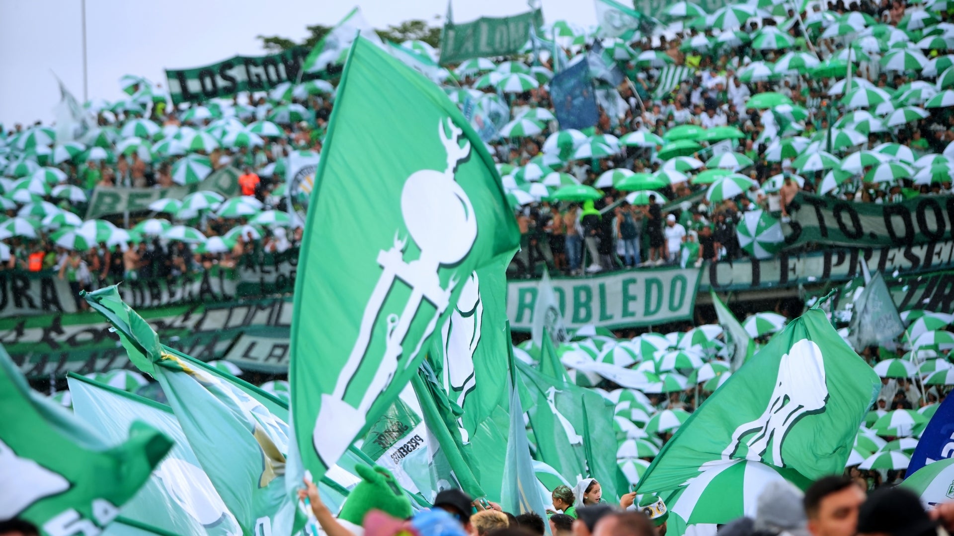 Atlético Nacional anunció el inesperado regreso de un multicampeón - VizzorImage