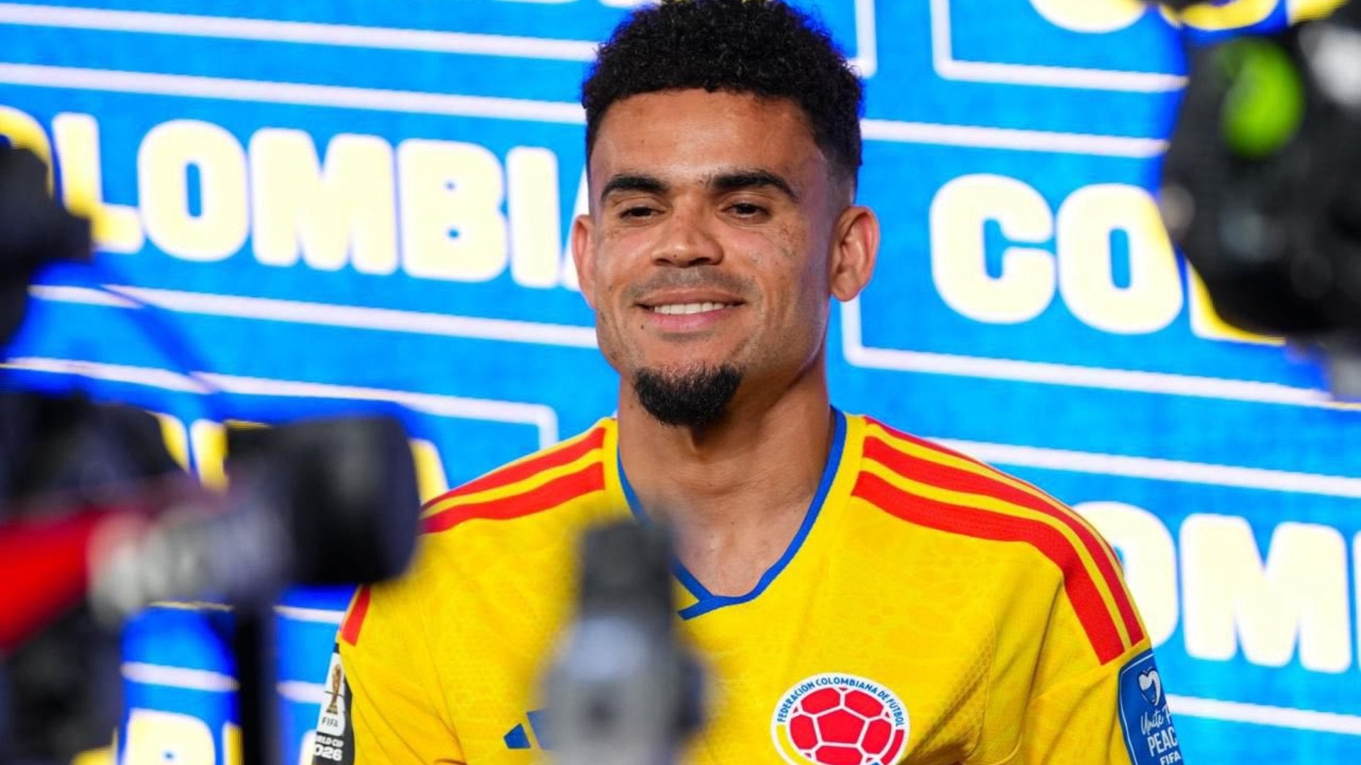 Luis Díaz estuvo muy cerca de anotar con Colombia