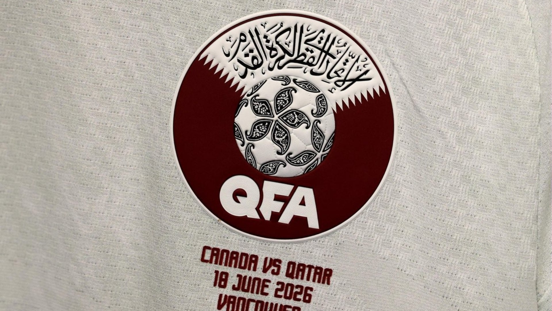 Qatar se quedó con uno menos ante Canadá