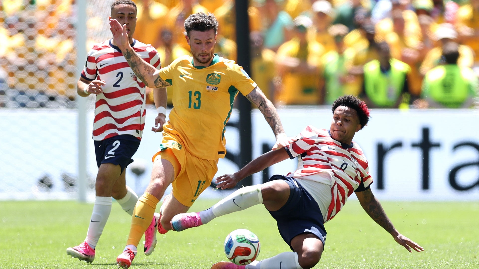 ¿Era penal para Australia? Polémica en el juego vs. Estados Unidos - @Socceroos