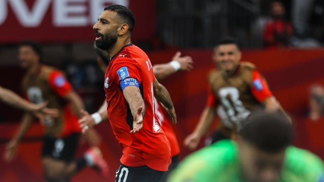 De la mano de Salah, Egipto le remontó a Nueva Zelanda y es líder del grupo G - @EFA